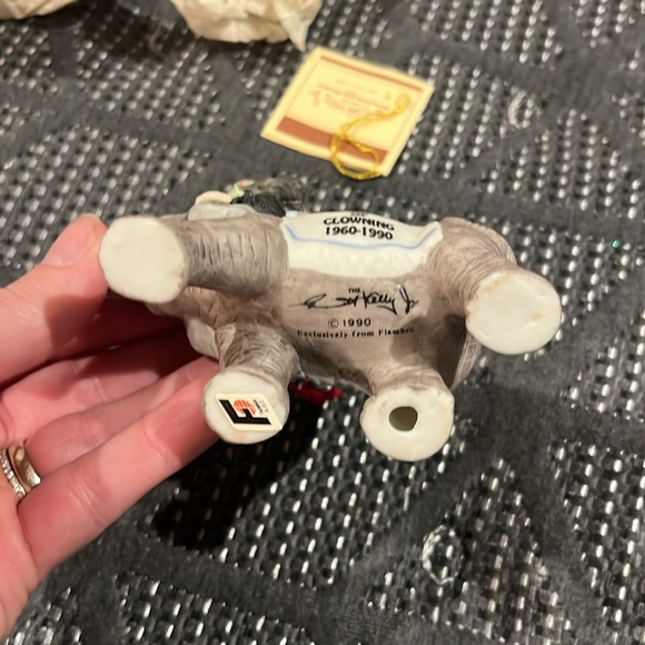 New in box with Tags Emmett Kelly Jr ornament autographed by Emmett Kelly Jr - Picture 5 of 6